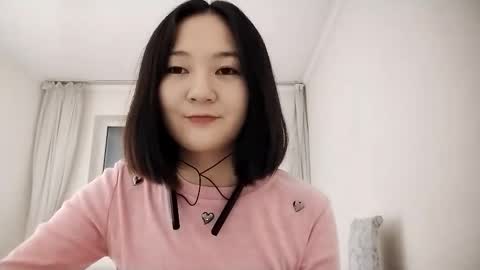 Ur sunny Leigh online show from October 2025 03:23:02 PM