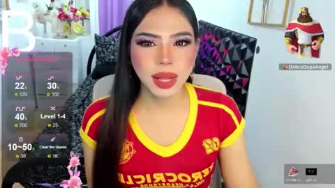 Snapshot of leighottie chatting on November 2025 05:19:01 PM leighottie online show from November 2025 05:19:01 PM