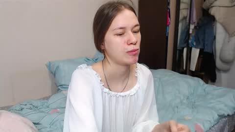 Snapshot of leila_bambi_ chatting on February 2025 02:57:01 PM leila_bambi_ online show from February 2025 02:57:01 PM