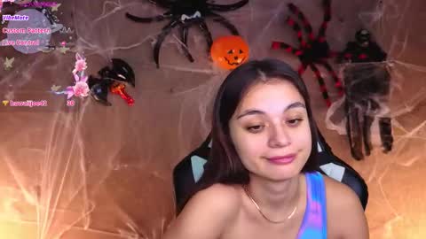 Snapshot of leila_cherry chatting on October 2025 03:47:02 AM Leila online show from October 2025 03:47:02 AM