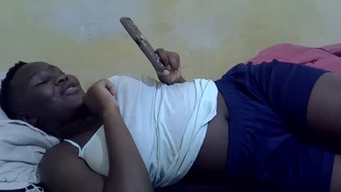 leilah_cute19 online show from April 2026 12:20:01 PM