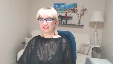 Snapshot of leilamays chatting on January 2025 04:44:02 AM Leila Kinky online show from January 2025 04:44:02 AM