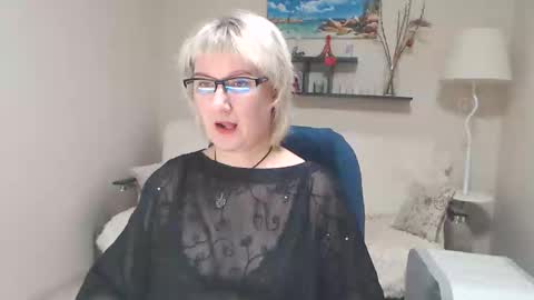 Snapshot of leilamays chatting on January 2025 11:13:02 AM Leila Kinky online show from January 2025 11:13:02 AM