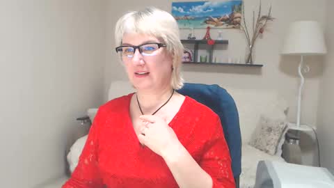 Snapshot of leilamays chatting on February 2025 08:24:02 AM Leila Kinky online show from February 2025 08:24:02 AM