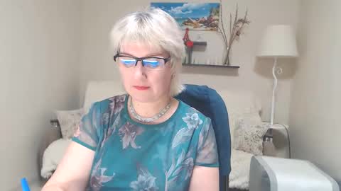 Snapshot of leilamays chatting on February 2025 12:30:02 PM Leila Kinky online show from February 2025 12:30:02 PM