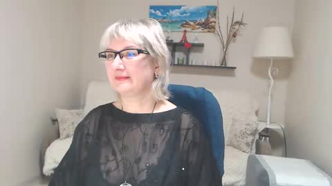 Snapshot of leilamays chatting on February 2025 08:09:02 AM Leila Kinky online show from February 2025 08:09:02 AM