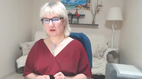 Snapshot of leilamays chatting on February 2025 01:53:02 PM Leila Kinky online show from February 2025 01:53:02 PM