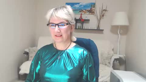 Snapshot of leilamays chatting on February 2025 12:44:02 PM Leila Kinky online show from February 2025 12:44:02 PM