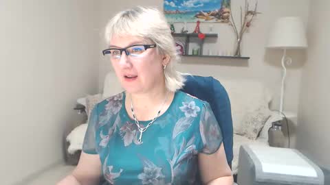 Snapshot of leilamays chatting on February 2025 11:22:01 AM Leila Kinky online show from February 2025 11:22:01 AM