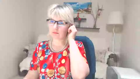 Snapshot of leilamays chatting on March 2025 02:48:01 AM Leila Kinky online show from March 2025 02:48:01 AM