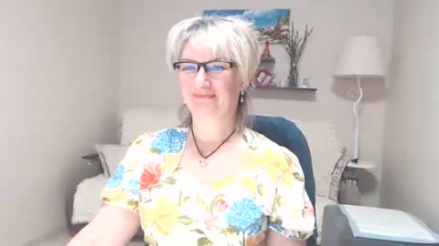 Leila Kinky online show from June 2026 02:27:02 AM