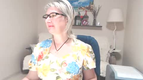 Leila Kinky online show from June 2026 04:09:01 AM