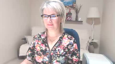 Leila Kinky online show from June 2026 03:04:01 AM