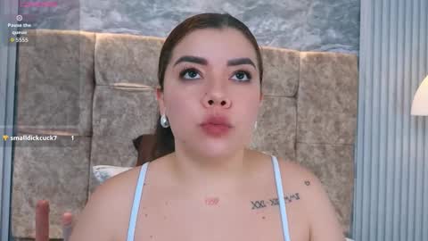 leilapons online show from March 2026 06:18:02 PM