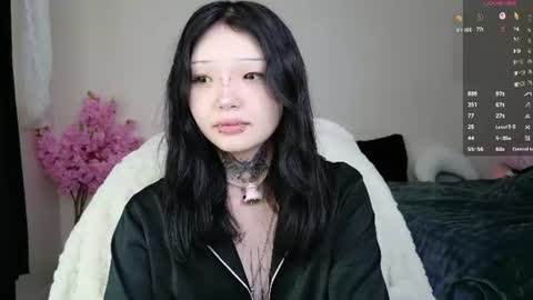 Snapshot of lein_bone chatting on June 2026 12:20:01 AM Lein online show from June 2026 12:20:01 AM