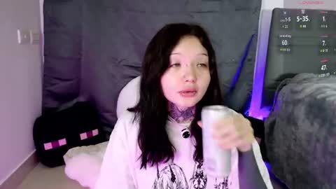 Snapshot of lein_bone chatting on August 2026 10:52:02 PM Lein online show from August 2026 10:52:02 PM