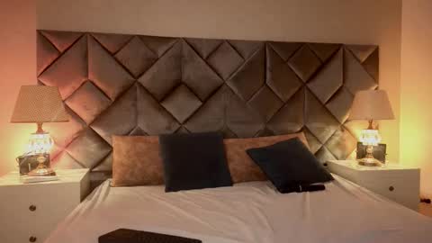 Snapshot of leizathompson chatting on March 2026 05:30:01 PM Leizathompson online show from March 2026 05:30:01 PM