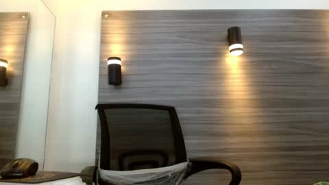 lelehott01 online show from July 2026 03:10:02 AM