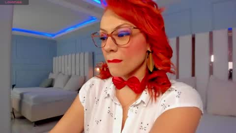 Leloo  online show from May 2026 07:41:02 PM