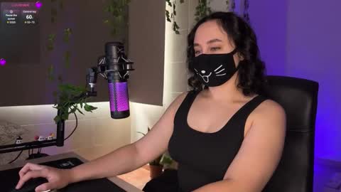 Lemi online show from November 2025 10:04:02 AM