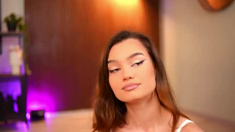 Lena Laurent online show from May 2026 09:15:02 AM