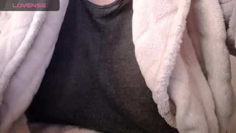 lenagolden online show from October 2025 09:54:01 AM