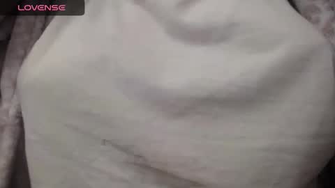 lenagolden online show from November 2025 01:47:02 PM