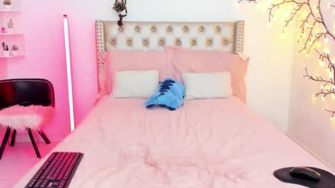 Lena  online show from March 2026 08:13:01 PM