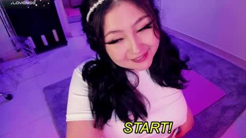 Snapshot of lenasweetx chatting on January 2025 06:42:01 AM Lenna Kang online show from January 2025 06:42:01 AM