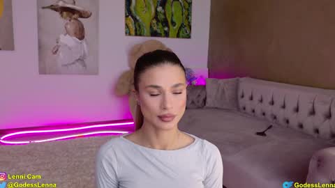 Lenna Goddess online show from February 2025 06:40:01 AM