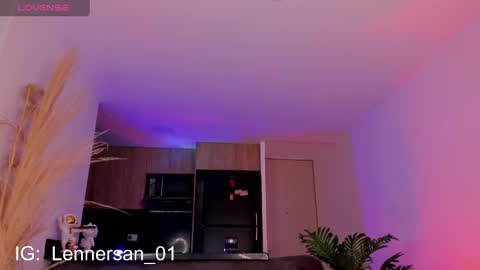 Snapshot of lennercollins_ chatting on January 2025 01:48:01 AM Lenner INDEPENDENT MODEL online show from January 2025 01:48:01 AM