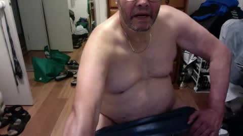 Snapshot of lennyfife chatting on February 2025 12:27:02 PM Pussylicker online show from February 2025 12:27:02 PM