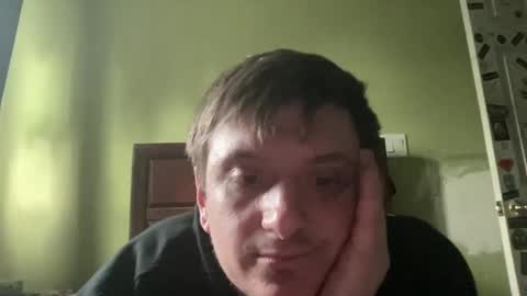 Snapshot of lennyhenny2024 chatting on March 2025 12:41:02 PM lenny online show from March 2025 12:41:02 PM