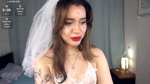 Snapshot of lenoimacyt chatting on October 2025 06:47:01 AM Hey hey our name is Mia Elfy Lovense is active time to play PVT IS OPEN online show from October 2025 06:47:01 AM