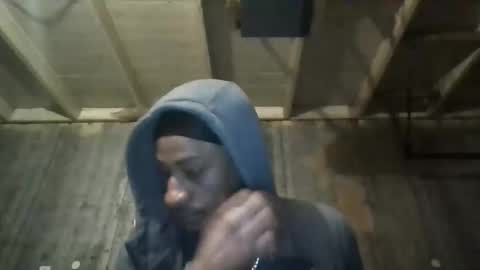 leo199984 online show from November 2025 03:30:02 AM