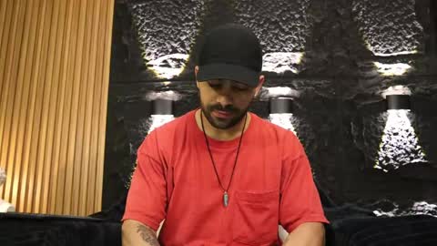 Snapshot of leo_diaz01 chatting on May 2026 07:52:01 PM Leo Diaz online show from May 2026 07:52:01 PM
