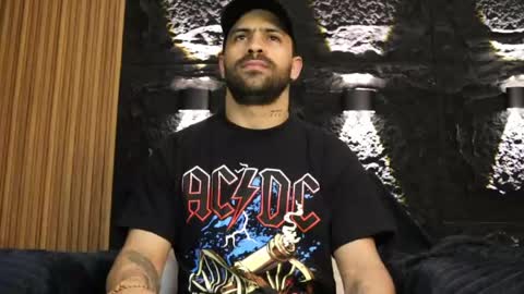Snapshot of leo_diaz01 chatting on May 2026 10:26:02 PM Leo Diaz online show from May 2026 10:26:02 PM