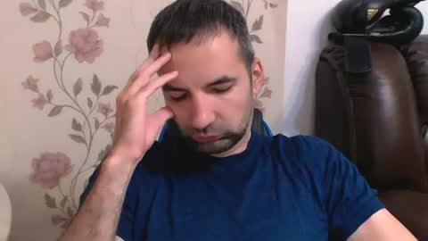 Snapshot of leo_gianni chatting on July 2026 05:45:02 AM Leo Gianni online show from July 2026 05:45:02 AM
