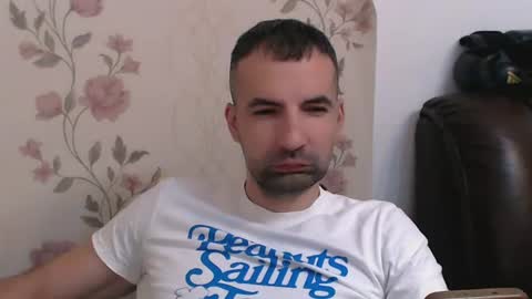 Snapshot of leo_gianni chatting on July 2026 02:08:02 PM Leo Gianni online show from July 2026 02:08:02 PM