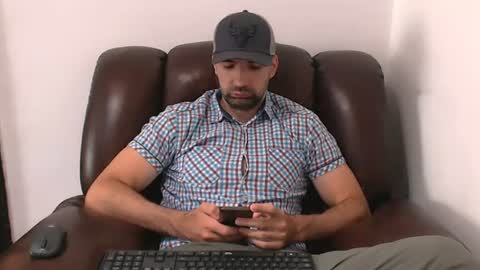 Snapshot of leo_gianni chatting on July 2026 11:19:02 AM Leo Gianni online show from July 2026 11:19:02 AM