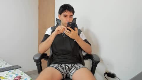 Leo Jones online show from March 2025 12:04:02 PM