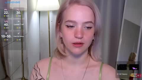  Ashly  online show from March 2025 03:59:02 PM