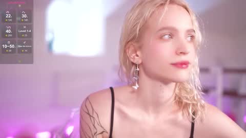  Ashly  online show from October 2025 09:22:02 AM