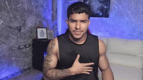 Leo independent model online show from October 2025 02:23:02 AM