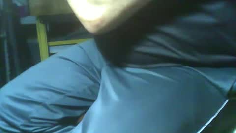 Snapshot of leobauo chatting on May 2026 10:59:01 PM leobauo online show from May 2026 10:59:01 PM