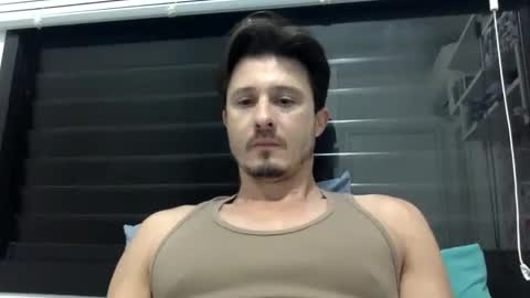 Snapshot of leomantovani chatting on October 2025 07:42:02 PM leomantovani online show from October 2025 07:42:02 PM