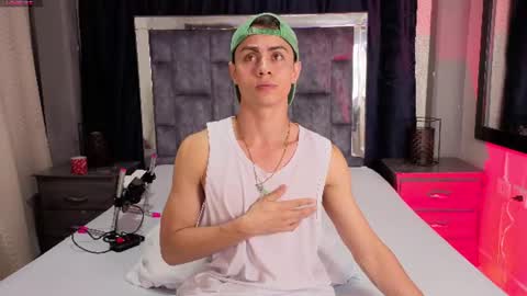 leomonnroe online show from June 2026 06:43:02 PM