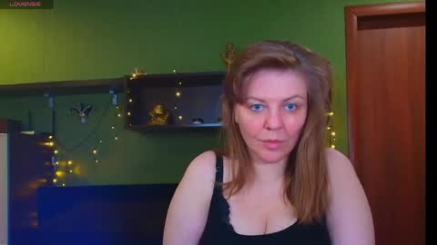 Leona tracie online show from April 2026 08:06:02 AM