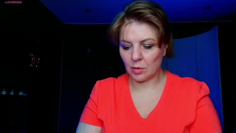 Leona tracie online show from May 2026 10:59:01 PM
