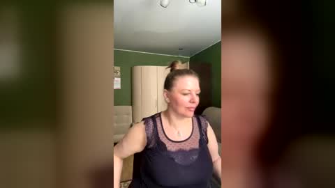 Leona tracie online show from June 2026 06:49:01 AM